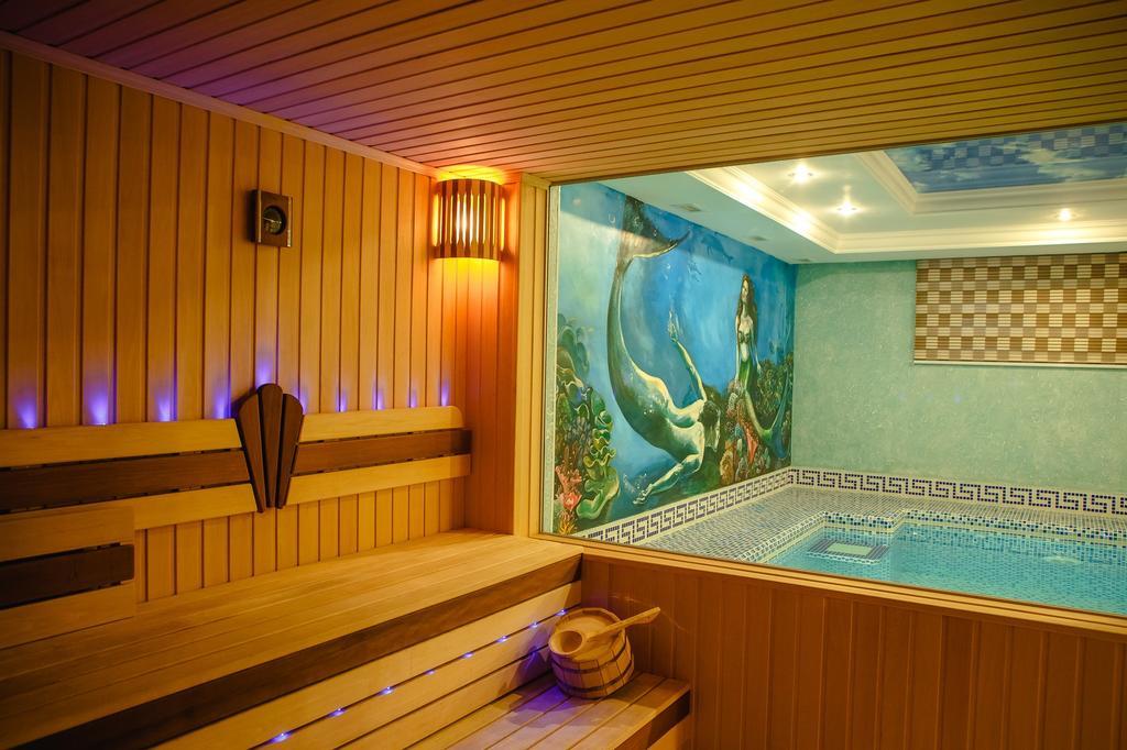 ホテル Luxury House シムケント エクステリア 写真