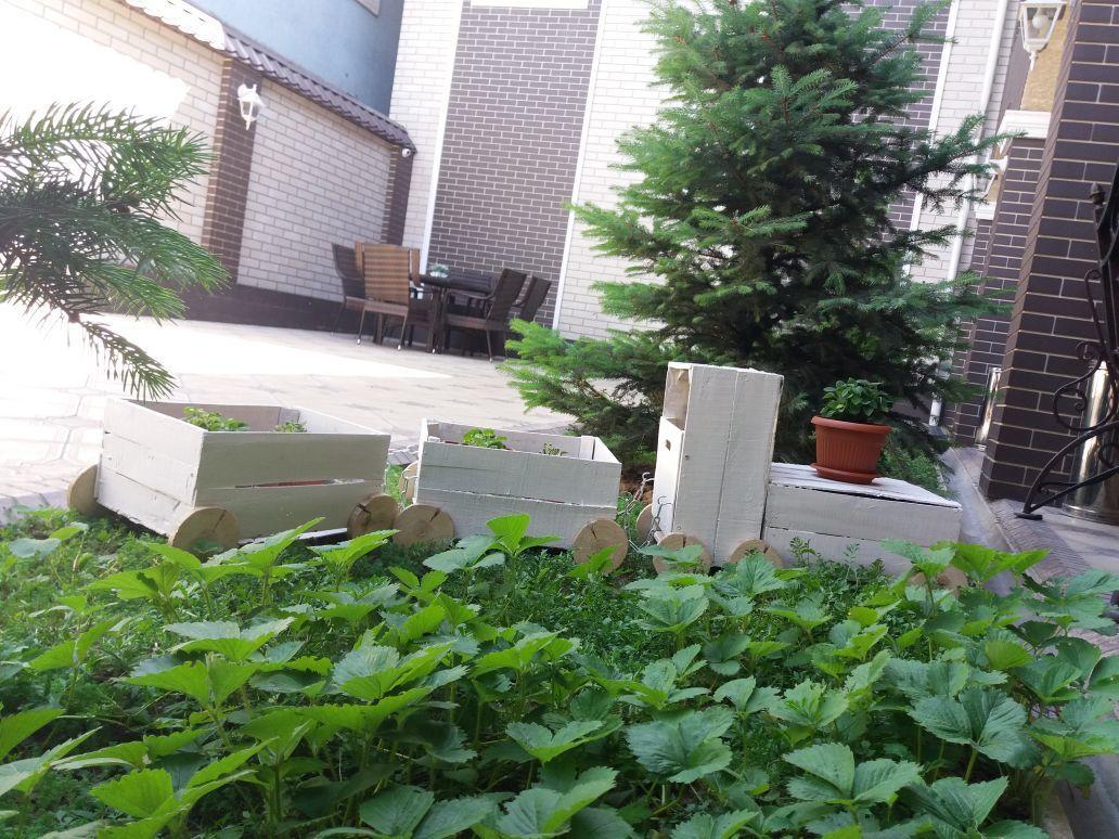 ホテル Luxury House シムケント エクステリア 写真